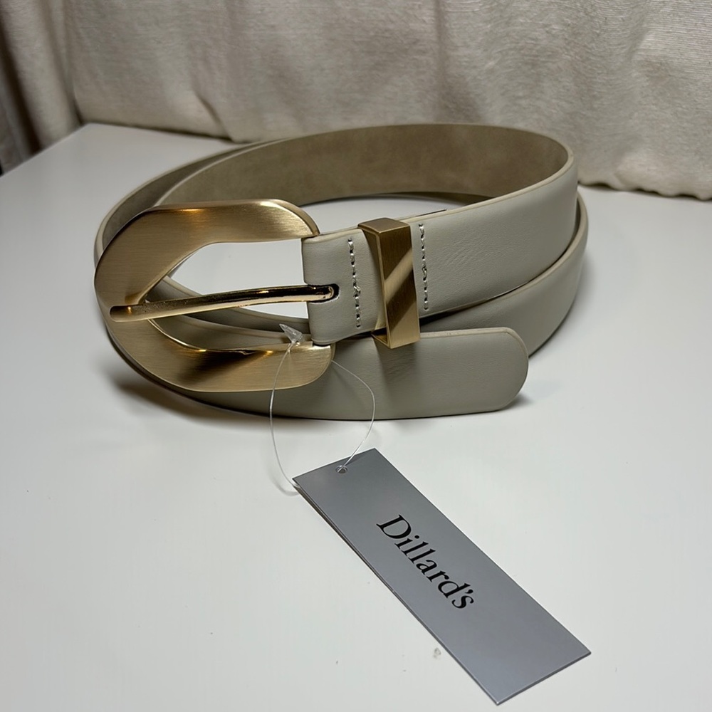 Dillards White Belt With Gold Buckle | Sz L | NWT